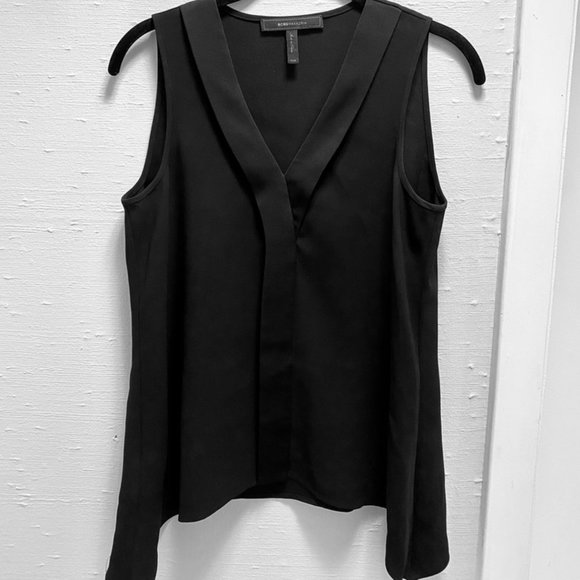 Black Asymmetrical Long V-Neck Top - Picture 1 of 7